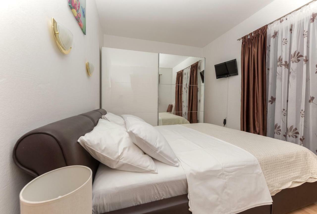 Apartmani Zara & Maris Градац Екстериор снимка