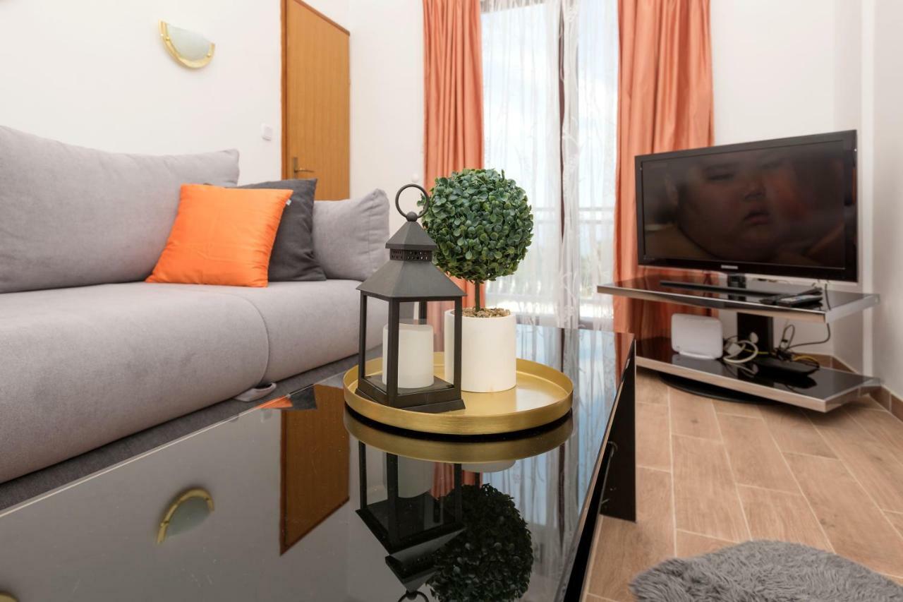 Apartmani Zara & Maris Градац Екстериор снимка